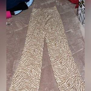 Tan zebra print flare sweater pants size small stretchy waistband